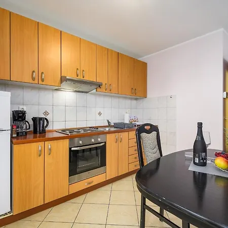 With A Parking Space Lovran, Opatija - 7869 Apartment Lovran