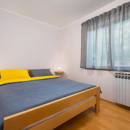 With A Parking Space Lovran, Opatija - 7869 Appartamento