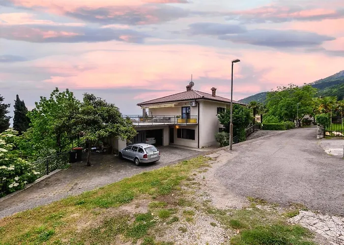 With A Parking Space Lovran, Opatija - 7869 Apartman Lovran