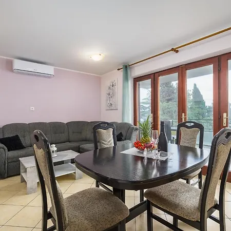 Apartment With A Parking Space Lovran, Opatija - 7869