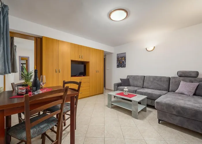 With A Parking Space Lovran, Opatija - 7869 Apartament Lovran